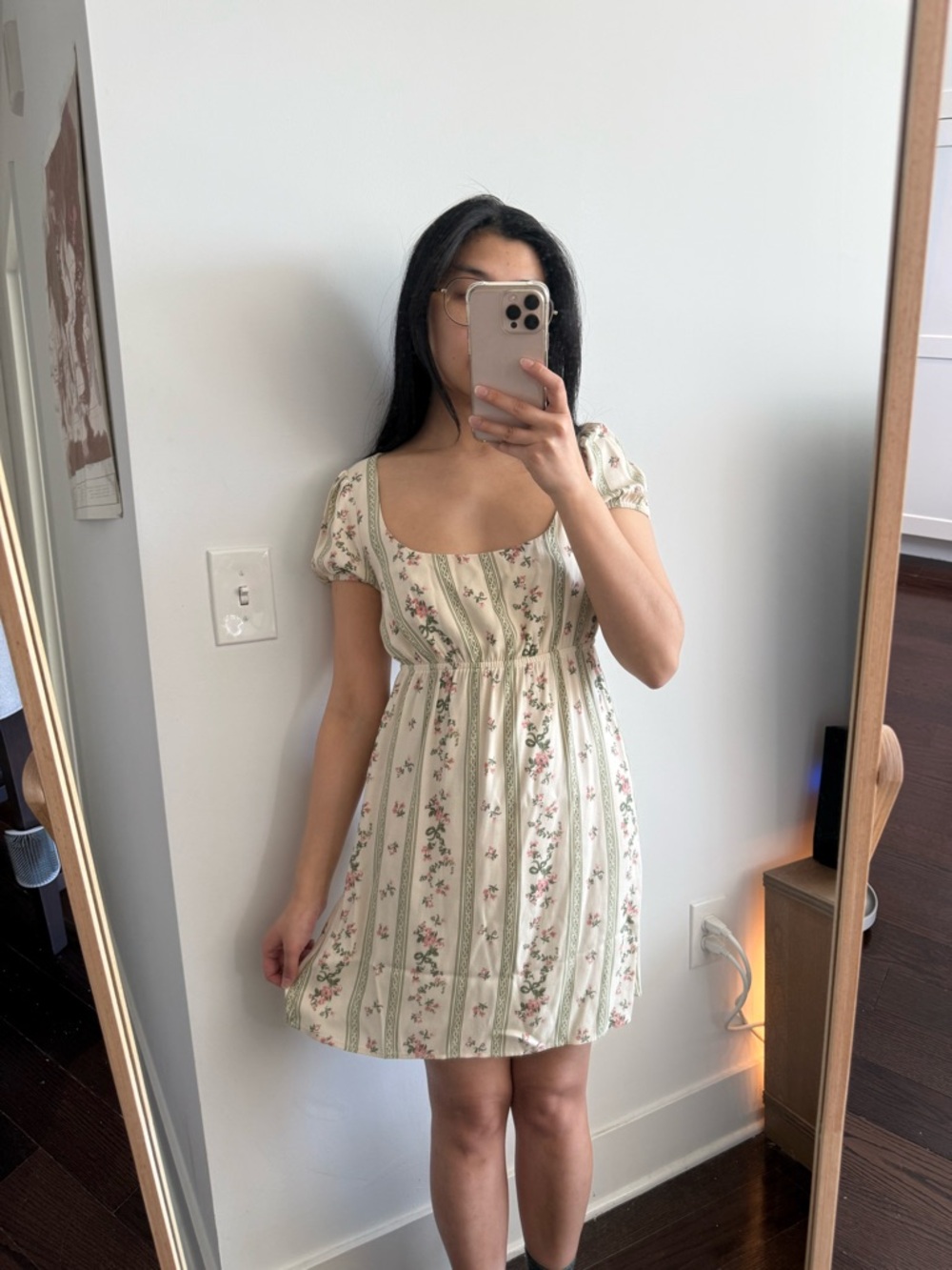 Reformation Floral Zello Dress💐 - Picture 2 of 7